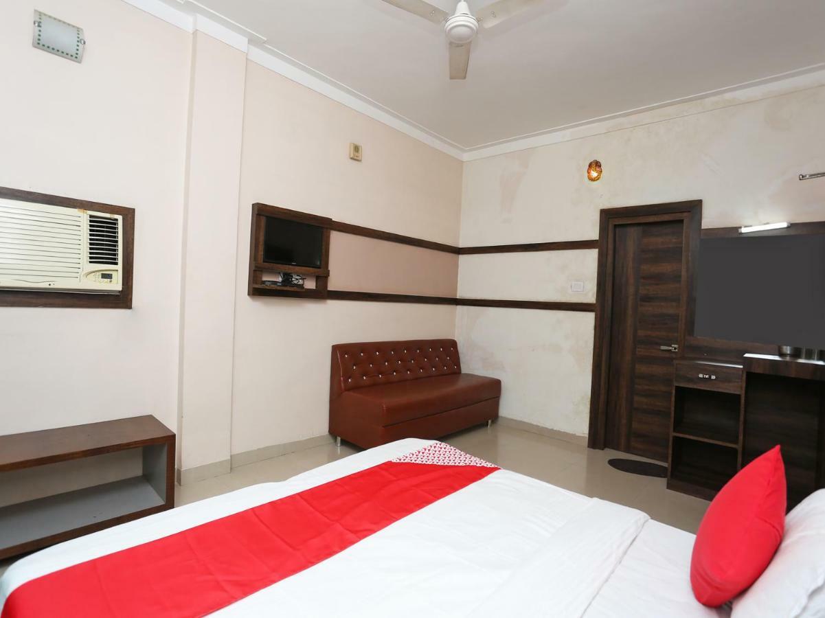 Oyo 29724 Hotel Kokila Resort Jabalpur Eksteriør bilde