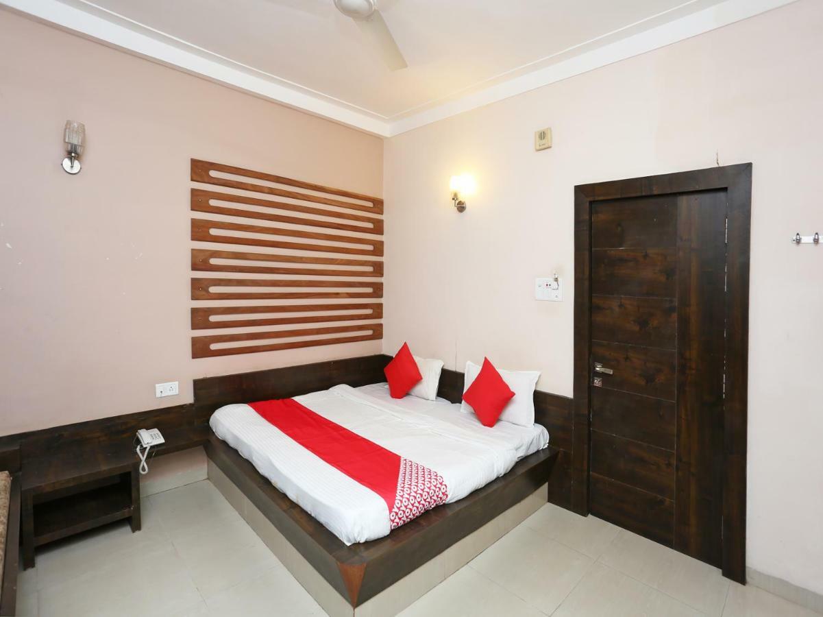 Oyo 29724 Hotel Kokila Resort Jabalpur Eksteriør bilde